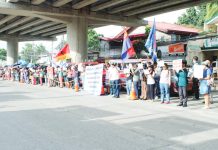 Multi-sectoral, transport groups rally vs corruption at Aganan flyover The controversial P560-million Aganan Flyover project that has long been delayed and plagued by issues since its construction began in 2020 has become a symbol of massive corruption in Iloilo, according to protesters who gathered beneath the flyover on Sept. 18, 2025. AJ PALCULLO/PN