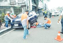 Personnel of Bacolod City’s traffic management office implemented City Ordinance No. 818 – which was later amended by City Ordinance No. 1035, Series of 2023 – along Lacson Street in this file photo.