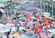 Over 2,500 Bacolodnon protesters, mainly composed of students from various colleges and universities across Bacolod City, representatives from religious groups, human rights organizations, and the legal sector, joined the ‘Trillion Peso March’ against corruption on September 21, 2025. CESAR JOLITO III/WDJ