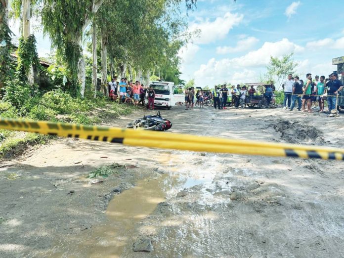Officers of the Bacolod City Police Station 3 were investigating a shooting incident that left a man dead and his younger brother wounded in Purok Active, Barangay Mandalagan, on Monday morning, September 29, 2025. RMN DHYB BACOLOD 747/FACEBOOK PHOTO