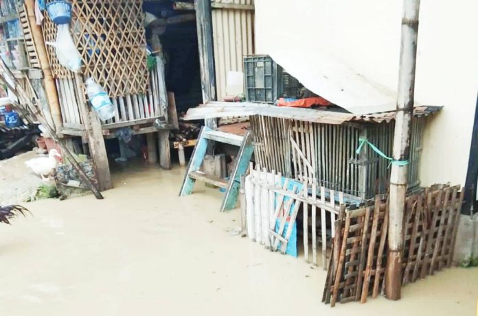 A house in Iloilo City is submerged in floodwaters due to heavy downpour this week. The Iloilo City Government’s own records show it invested a measly 5.4% of its P7-billion budget for infrastructure from 2019 to 2024, despite the regional center being vulnerable to flooding.
