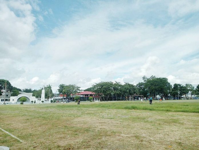 Iloilo City’s La Paz Plaza is an urban park and town square that features, among others, a spacious football field. PHOTO BY RALFF NESTOR FROM WIKIPEDIA