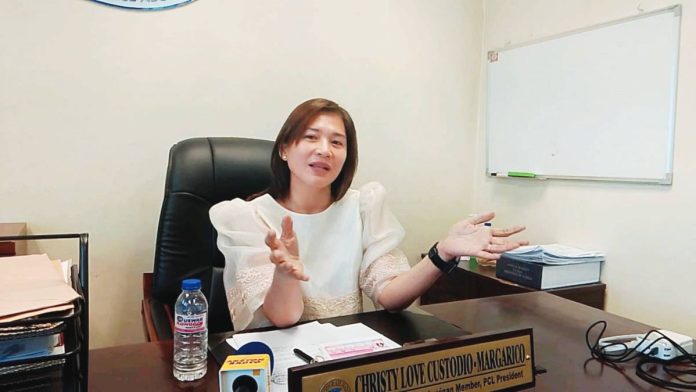 neljoy PCL copy Guimbal, Iloilo’s Sangguniang Bayan member Christy Love Custodio-Margarico, the interim president of the Philippine Councilors League – Iloilo, says their election will be transparent and fair “where everyone can participate.” NELJOY GALIGAO/PN