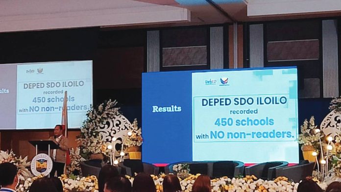 Iloilo Schools Division Superintendent Dr. Ernesto Servillon Jr. reports during the Provincial Education Summit that more than 450 schools in the province have achieved zero non-readers, a major feat under the “Tib-ong Bumulutho” program. NELJOY GALIGAO/PN