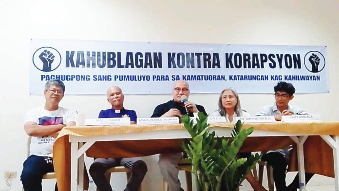“We will express our righteous anger regarding rampant corruption. Squandered funds represent the labor and sacrifices of our fellow Filipinos,” says said Monsignor Meliton Oso (center) of the Jaro Archdiocesan Social Action Center during a press conference announcing plans for the September 21 “Trillion Peso March” protest rally in Iloilo City. With him are (from left) Elmer Forro from Bagong Alyansang Makabayan - Panay, Monsignor Marco Sulayao from the Promotion of Church Peoples’ Response, Dr. Kristin Treñas from Kahublagan Kontra Korapsyon, and Matt Gonzaga from Pamatan-on Kontra Korapsyon. NELJOY N. GALIGAO/PN