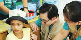 This year, Department of Health – Region 6 targets to vaccinate 62,843 Grade 1 pupils with measles-rubella (MR) and tetanus-diphtheria (TD) vaccines; 84,142 Grade 7 students with MR and TD shots; and 38,612 Grade 4 female learners with the human papillomavirus (HPV) vaccine to prevent cervical cancer. DOH-6 PHOTO