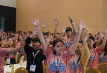 Iloilo honors teen centers for innovation, impact Students and mentors from Iloilo’s award-winning teen centers gather at the Iloilo Convention Center for the 2025 Provincial Teen Center Day, celebrating innovation and youth empowerment.” PHOTO FROM BALITA HALIN SA KAPITOLYO