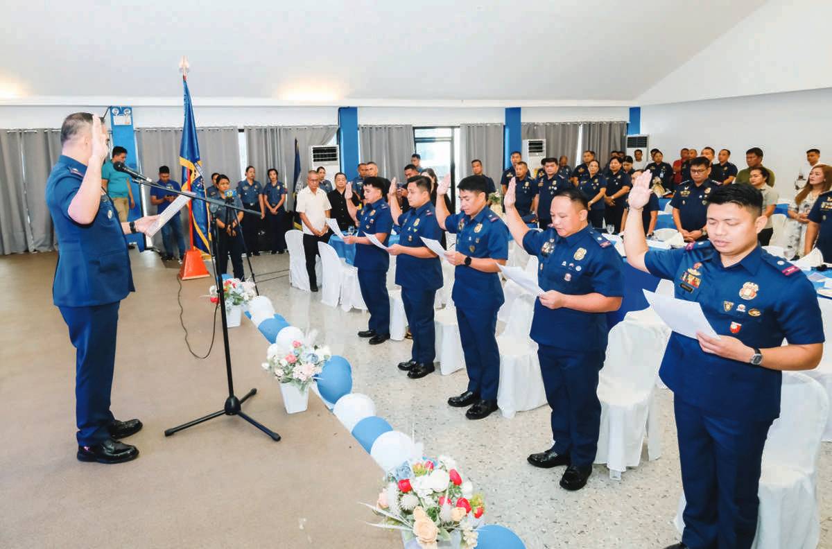 5 newly promoted lieutenant colonels of PRO-NIR take oath