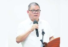 Agri chief mulls recommending extension of rice import ban for 15-30 days TIU LAUREL. DA PHOTO