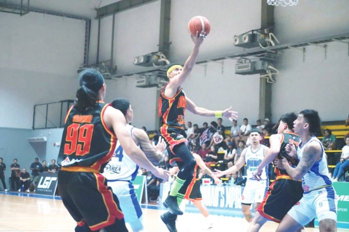 sports Basilan Arwind Santos carries Basilan Starhorse Viva Portmasters to a convincing victory over Muntinlupa Cagers. MPBL PHOTO