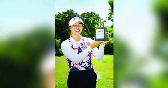 sports del rosario_superimposed Pauline del Rosario unleashed a scorching four-under 66 at the Bacolod Golf and Country Club for a three-day total of 206 to win the ICTSI Bacolod Golf Challenge. CONTRIBUTED PHOTO