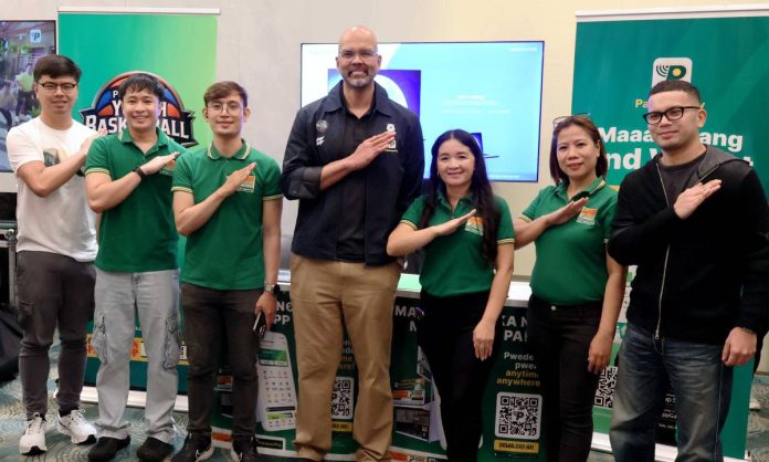 PalawanPay x PYBC Representatives from the Palawan Group, together with Benjie Paras, honored youth basketball and supported the next generation of Filipino athletes.