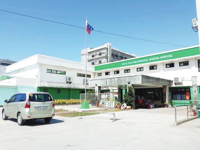 Several nurses and other contractual employees of the Angel Salazar Memorial General Hospital (ASMGH) staged a protest on Wednesday, October 1, by simultaneously absenting themselves from work to demand the release of their unpaid wages that have reportedly been delayed for nearly four months. PROVINCE OF ANTIQUE PHOTO