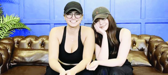 (From left) Klea Pineda and Janella Salvador. @ARTETATTOOPH/INSTAGRAM PHOTO