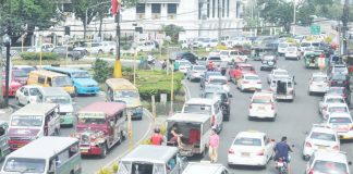 Iloilo City grapples with daily congestion, underscoring the need for modern and sustainable transport solutions — a gap the ongoing P30-million Swedish-funded feasibility study for an Electric Bus Rapid Transit (EBRT) system aims to address. It seeks to integrate existing jeepney, bus, and ferry routes into a unified, cleaner, and more efficient public transport network. Photo shows jeepneys, taxis, and private vehicles crowd Bonifacio Drive, a major roundabout in Iloilo City’s downtown area.