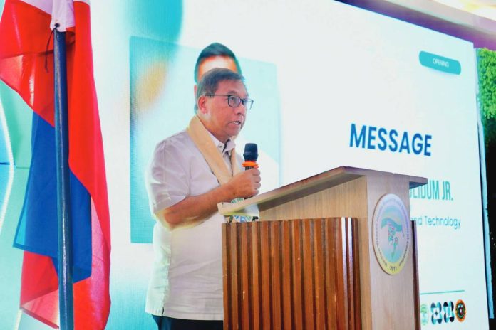 neljoy solidum copy “Focus on mitigation and preparedness. Inspect all buildings, determine which will collapse or not, and inform the people if they are in danger,” says Science and Technology secretary Renato Solidum during his October 28 visit to Iloilo for the 6th Western Visayas Health Research Conference.