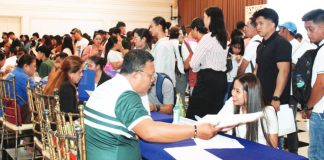 Jobseekers line up at the Casa Real de Iloilo during the PESO Job and Migrants Fair 2025, which offered over 3,300 local and overseas opportunities. PHOTO FROM PESO-ILOILO PROVINCE