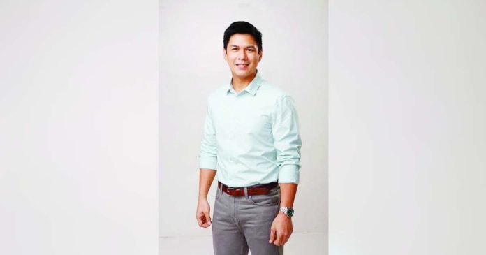 raymart santiago copy_superimposed_compressed RAYMART SANTIAGO