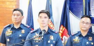 Brigadier General Josefino Ligan (center), director of the Police Regional Office 6, confirms that the encounter in Barangay Coto, Lambunao, Iloilo on Oct. 5, 2025, where two alleged former New People’s Army members were killed during the service of arrest warrants, was a lawful operation carried out by joint forces of the Philippine National Police and the Philippine Army, emphasizing that all protocols were properly followed. AJ PALCULLO/PN PHOTO