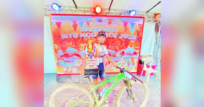 sports Ilonggo_superimposed Adrian Nacario of Team Go For Gold. PHOTO BY CESAR JOLITO III