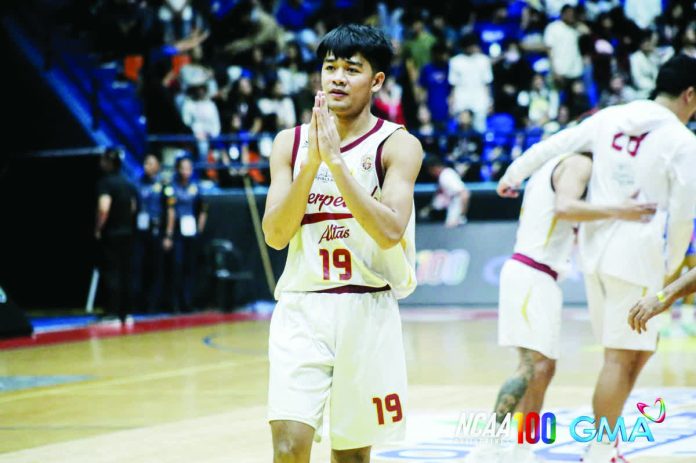 Mark Gojo Cruz hits the clutch jumper that sealed Perpetual Help’s thrilling comeback win over St. Benilde. PHOTO COURTESY OF GMA/NCAA SPORTS