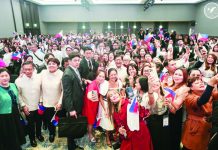 PH to maintain high standards in trade policies — Marcos Members of the Filipino community in South Korea warmly welcomed President Ferdinand R. Marcos Jr., First Lady Louise Araneta-Marcos, Cabinet secretaries, and other Philippine government officials during the Filipino Community (FilCom) gathering on Thursday night, Oct. 30, 2025. PCO.GOV.PH PHOTO
