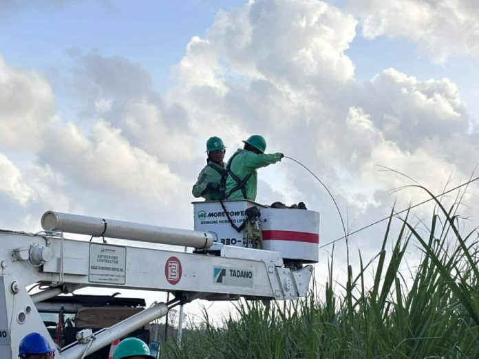 3 MORE Electric and Power Corporation (MORE Power) dispatched its personnel to aid in the restoration of power lines damaged by Typhoon “Tino” in Negros Occidental.