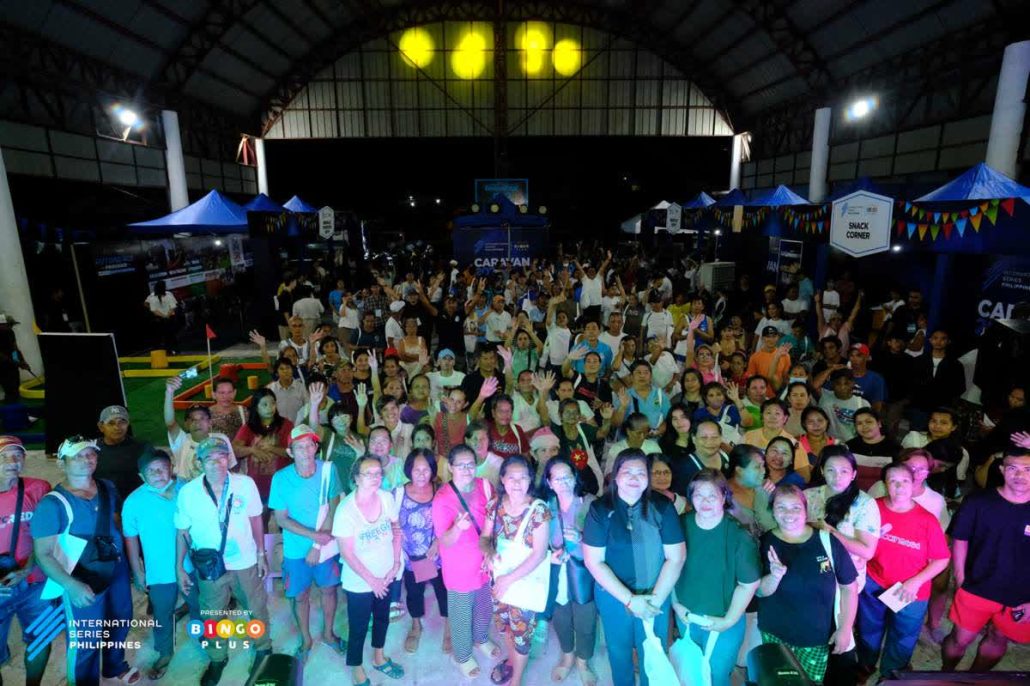Residents of Brgy. Canlubang, Calamba, Laguna for ISP BingoPlus Caravan