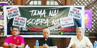 (Left to right) Bishop Virgilio Amihan of the Iglesia Filipina Independiente, Bishop Patricio Buzon, and former Negros Occidental Gov. Rafael Coscolluela. MAE SINGUAY/PN
