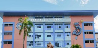 Students, faculty, and staff of Ateneo de Iloilo-SMCS were ordered to leave the campus on Thursday morning, November 20, after the school received a bomb threat through one of its official social media platforms. Photo courtesy of AJ Palcullo/PN