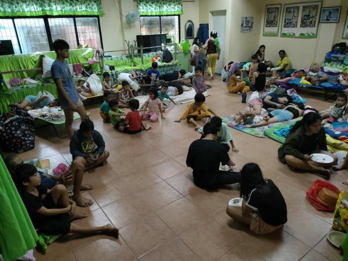 evacuees PN Photo