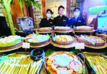 PH picked to host 2026 high-level UN gastronomy forum – DOT The Department of Tourism on Nov. 13, 2025 said the Philippines was selected to host the United Nations Tourism 2026 World Forum on Gastronomy Tourism. Phot shows rice cakes and other native snacks enticing the senses during the Regional Cocktail Lunch: Eating Your Way Through the Philippines segment of the 1st United Nations Tourism Regional Forum on Gastronomy Tourism for Asia and the Pacific at Shangri-La Mactan, Cebu. PNA PHOTO BY JOAN BONDOC