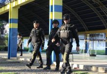 ICPO says P100K bounty not yet claimable as probe reveals wider network behind Iloilo bomb threats Authorities have cleared Guimbal National High School after it has received a bomb threat on Monday, November 17. Photo courtesy of AJ Palcullo/PN