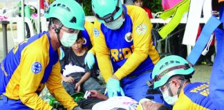 Passi City responders demonstrate their vehicular extrication skills during the 1st Iloilo Disaster Risk Reduction and Management Operational Readiness Simulation Exercises held on Nov. 29, 2025. PHOTO FROM ILOILO POLICE PROVINCIAL OFFICE FACEBOOK