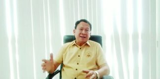 The chief of Iloilo’s Provincial Disaster Risk Reduction and Management Office, retired police colonel Cornelio Salinas, reminds Ilonggos: “Pagsiling nga preemptive evacuation, pag-ara sa hazard-prone areas get out ka na. Signal No. 1 kita so kinahanglan aware kita sa puersa sang bagyo nga ini.”