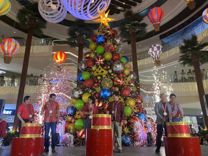 magical-holiday-circus (1)
