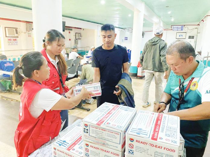 neljoy Uwan people copy Personnel from the Department of Social Welfare and Development - Region 6 distribute relief goods to residents affected by Super Typhoon “Uwan”. Over 38,000 individuals across five provinces in Western Visayas have been displaced by the storm’s heavy rains and strong winds. PHOTO FROM DSWD-6