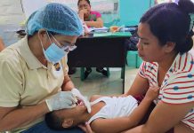 Health workers under the Department of Health’s PuroKalusugan initiative deliver essential medical services directly to barangay residents in Maasin, Iloilo, bringing primary care closer to vulnerable households. DOH-6 PHOTO