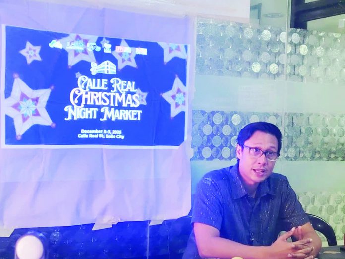 neljoy_calle_copy_resized_compressed Night market visitors can expect a wide selection of food — from inasal and pancit molo to locally brewed kape — as part of the push to support home-grown businesses and boost the local economy, says Jay Treñas, executive assistant to the Iloilo City mayor and head of the Night Market Committee.