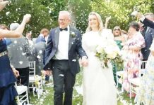Australian prime minister becomes first to wed in office Newly-married Australian Prime Minister Anthony Albanese and Jodie Haydon are cheered and showered with confetti. REUTERS