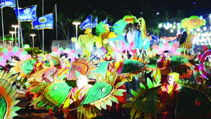 Roxas City’s Sinadya Festival, celebrated every first week of December, embodies its namesake—sinadya, or joy—expressing gratitude for the city’s abundant blessings, especially its rich maritime resources as the Seafood Capital of the Philippines. MAYOR RONNIE DADIVAS FB PHOTO