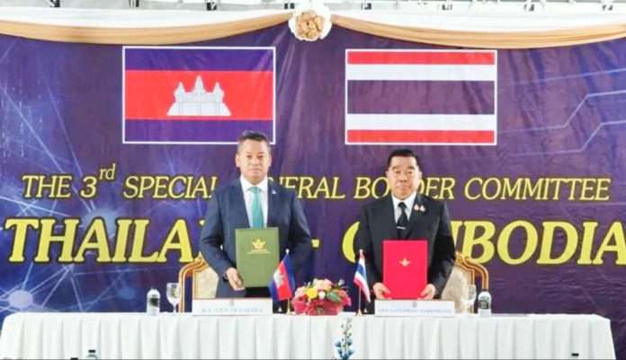 Thailand Cambodia's Defense Minister Tea Seiha and Thailand's Defense Minister Natthaphon Narkphanit after the ceasefire was agreed during a special meeting at a border checkpoint in Chanthaburi province, Thailand.