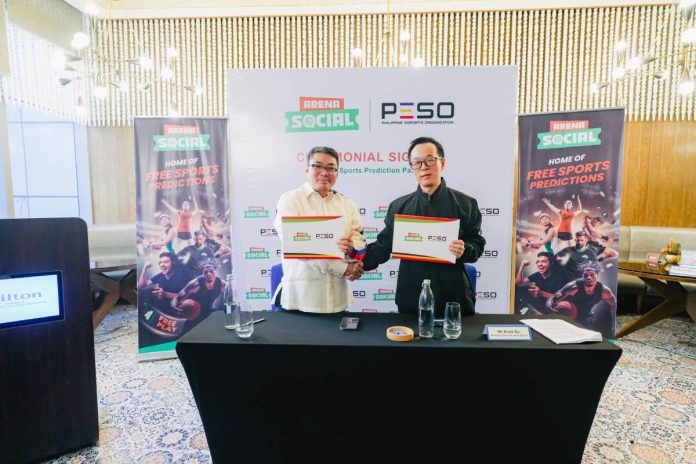 arena-plus1 Ceremonial handshake between ArenaSocial Managing Director Erick Su and PeSO Jobert Yu during the partnership announcement.