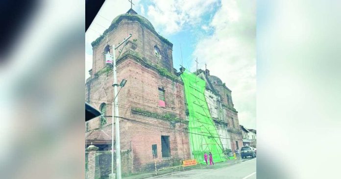 Built in 1866 and dedicated to San Nicolas de Tolentino, the church of Cabatuan, Iloilo is believed to have sustained damage possibly triggered by a series of earthquakes in recent months, which authorities say may have loosened sections of its masonry. Widening cracks on the right belfry tower are also suspected to be earthquake-related. Photos of San Nicolas de Tolentino Church of Cabatuan, Iloilo from Nereo Lujan