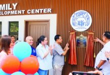 Iloilo opens first completed Family, Youth Dev’t Center Iloilo’s Gov. Arthur Defensor Jr. leads the unveiling of the marker for the first-ever completed Family and Youth Development Center (FYDC) in Igbaras, Iloilo on Dec. 22, 2025 joined by Vice Gov. Lee Ann Debuque and local officials, marking the province’s rollout of dedicated facilities for family- and youth-centered programs. PHOTO FROM BALITA HALIN SA KAPITOLYO