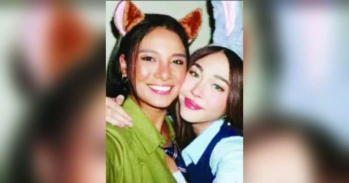 janella-klea copy_superimposed_compressed Klea Pineda and Janella Salvador. @KLEAPINEDA/INSTAGRAM PHOTO