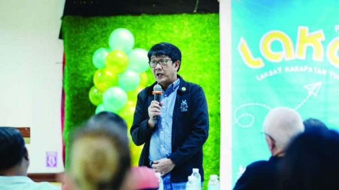 neljoy_women_rights_Dabuco_(1)_resized_compressed Director Jonnie Dabuco acknowledges that the Commission on Human Rights in Western Visayas lacks sufficient personnel to investigate and resolve human rights complaints swiftly. “We have only a handful of investigators… We need more legal experts and resources to effectively address the situation,” he says. NELJOY GALIGAO/PN