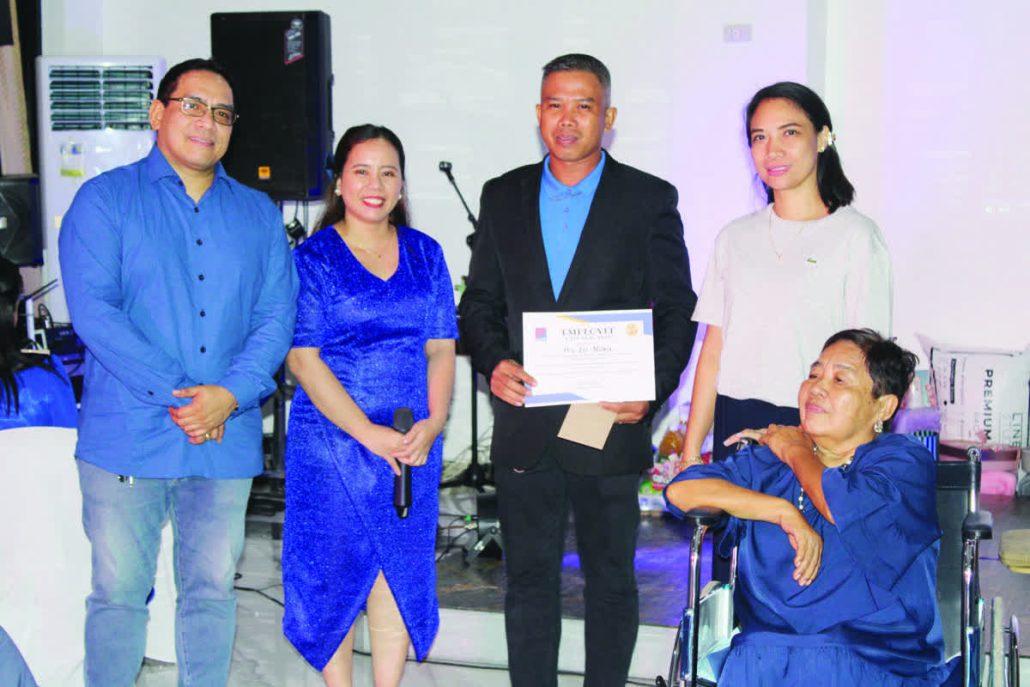 Leo Alisna, Fajardo Gasoline Station’s Employee of the Year