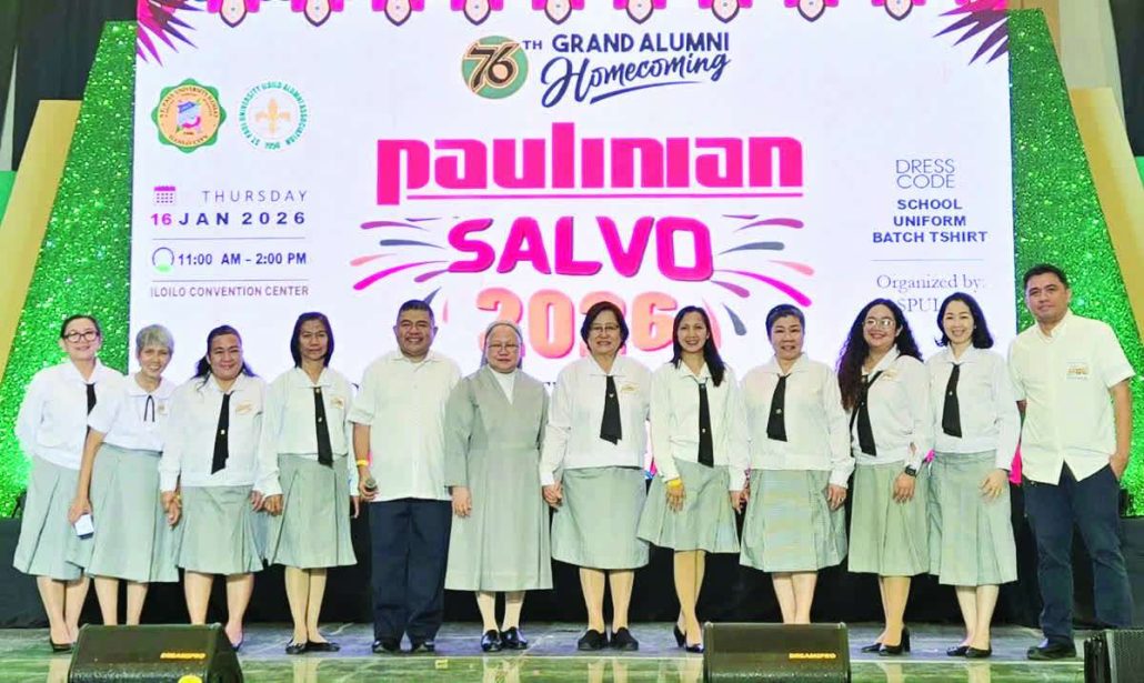 St. Paul University of Iloilo Alumni Association Inc. officers headed by President Jaresh Ng (5th from left), together with Sr. Mercedes Bacaoco, SPC, VP for Christian Formation