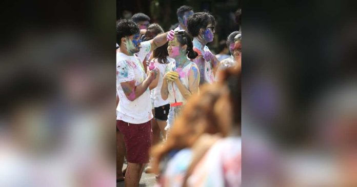 Cadiz Paralympiada_superimposed_compressed Revelers take part in “Lamhitanay sa Dalan,” one of the biggest crowd-drawer events of the Dinagsa Festival in Cadiz City, Negros Occidental. BILIS CADIZ PHOTO